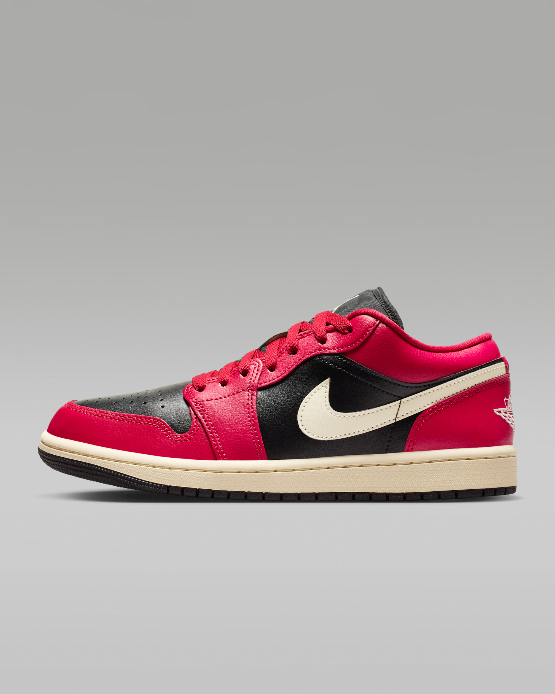26cmナイキウィメンズエア ジョーダン 1 LOW NIKE公式】エア ジョーダン 1 LOW ウィメンズシューズ